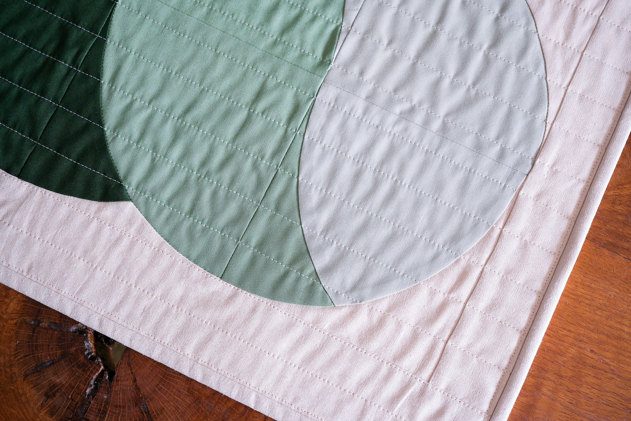 Continuum, Table Runner